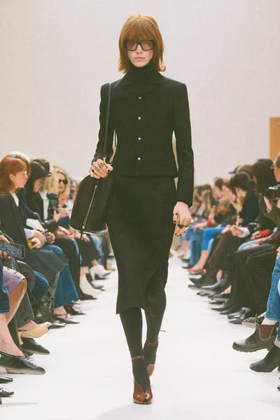 Look 62